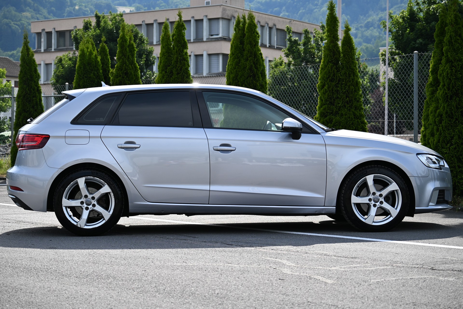 AUDI A3 Sportback 2.0 TDI Sport S-tronic TOP ANGEBOT AB SERVICE UND FRISCH AB MFK SOWIE INNEN UND AUSSEN NEUWERTIG!!!!!!!!-image-6