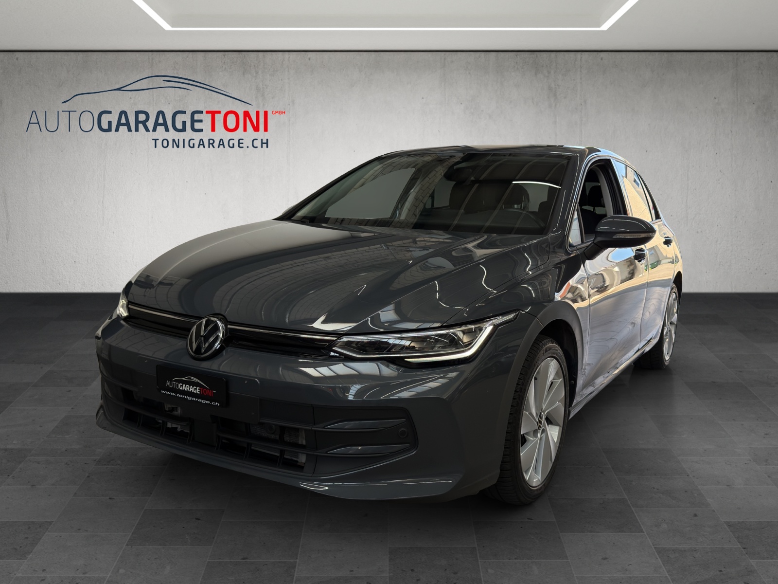 VW Golf 1.5 e TSI mHEV Live Plus DSG-image-0