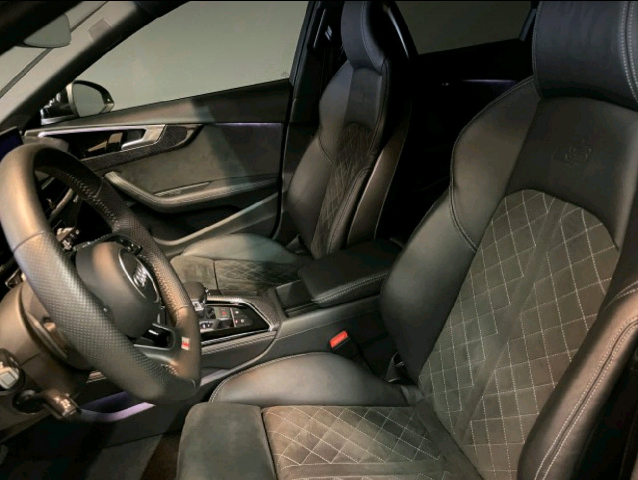 AUDI 3.0 V6 TDI quattro T-Tronic-image-2