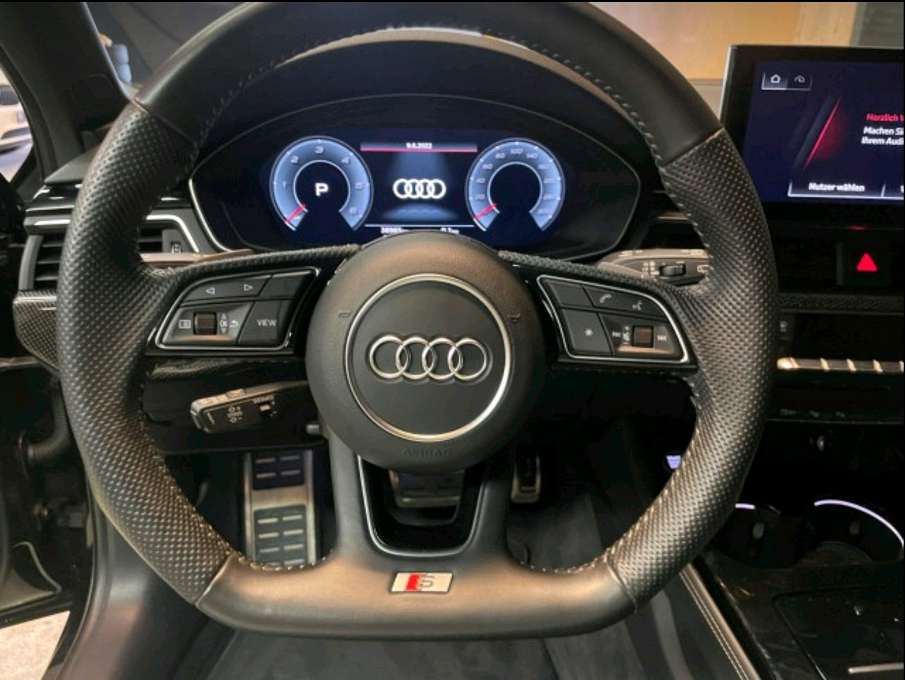 AUDI 3.0 V6 TDI quattro T-Tronic-image-4