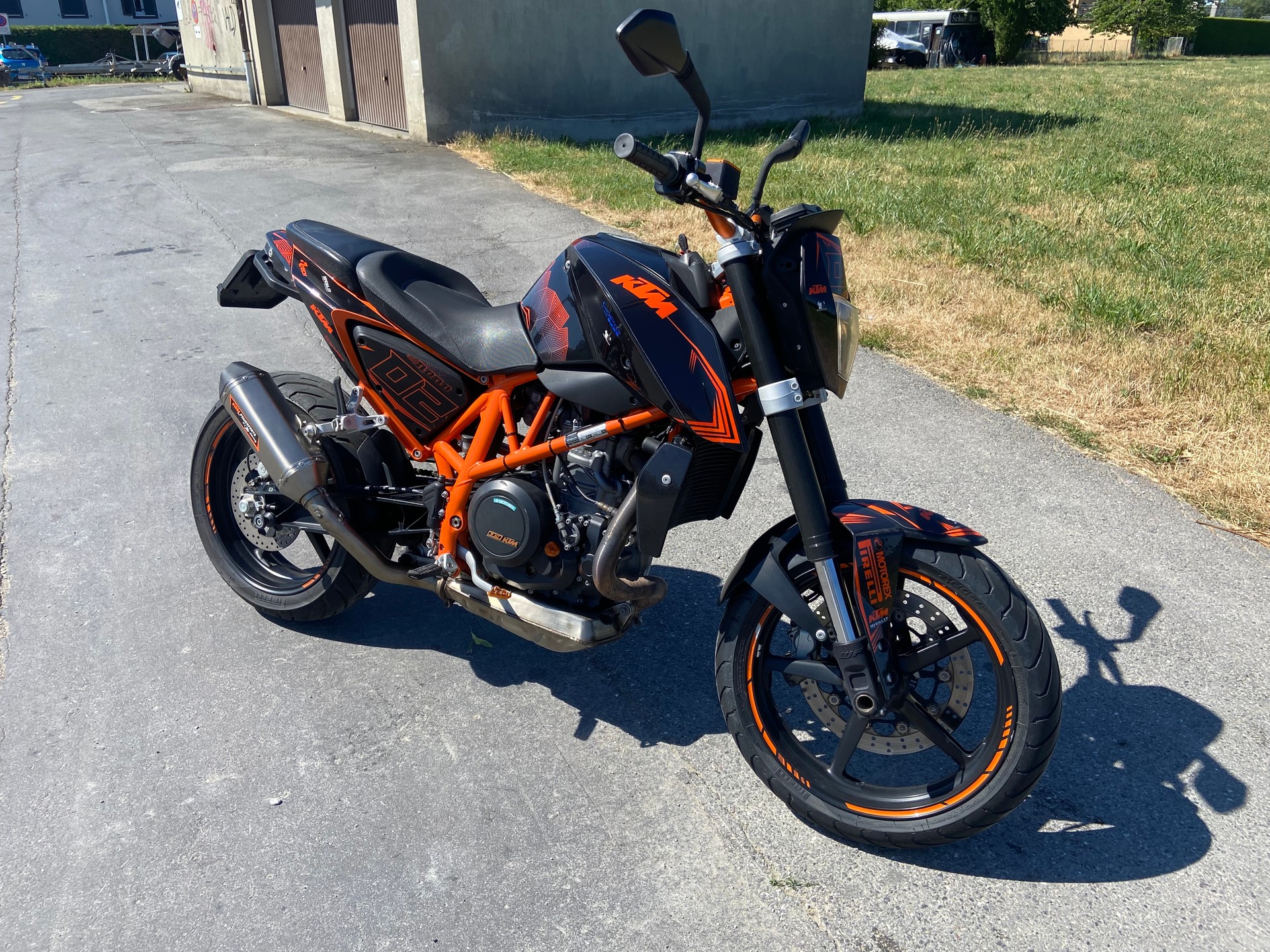 KTM 690 Duke ABS (35kW)-image-2