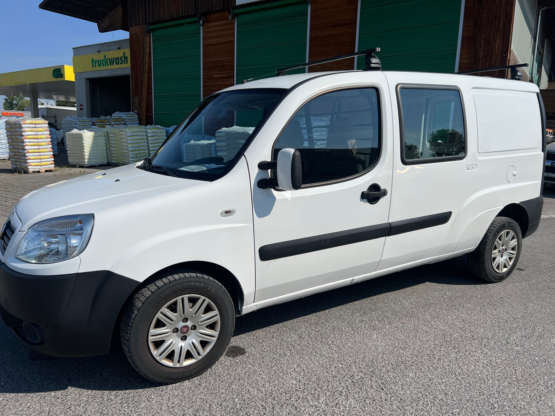 FIAT Doblò 1.4MPI CargoMaxi Swiss-image-1