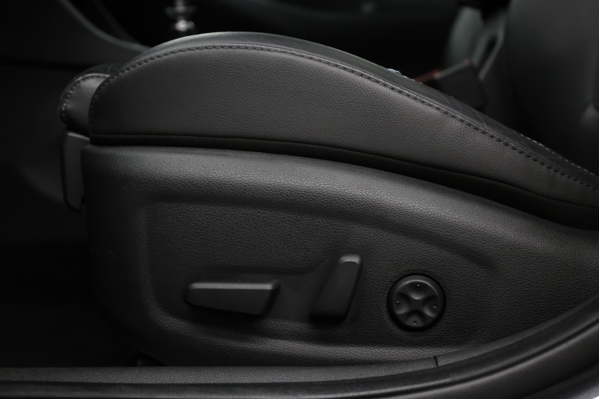 HYUNDAI i30 N 2.0 T-GDi-image-24