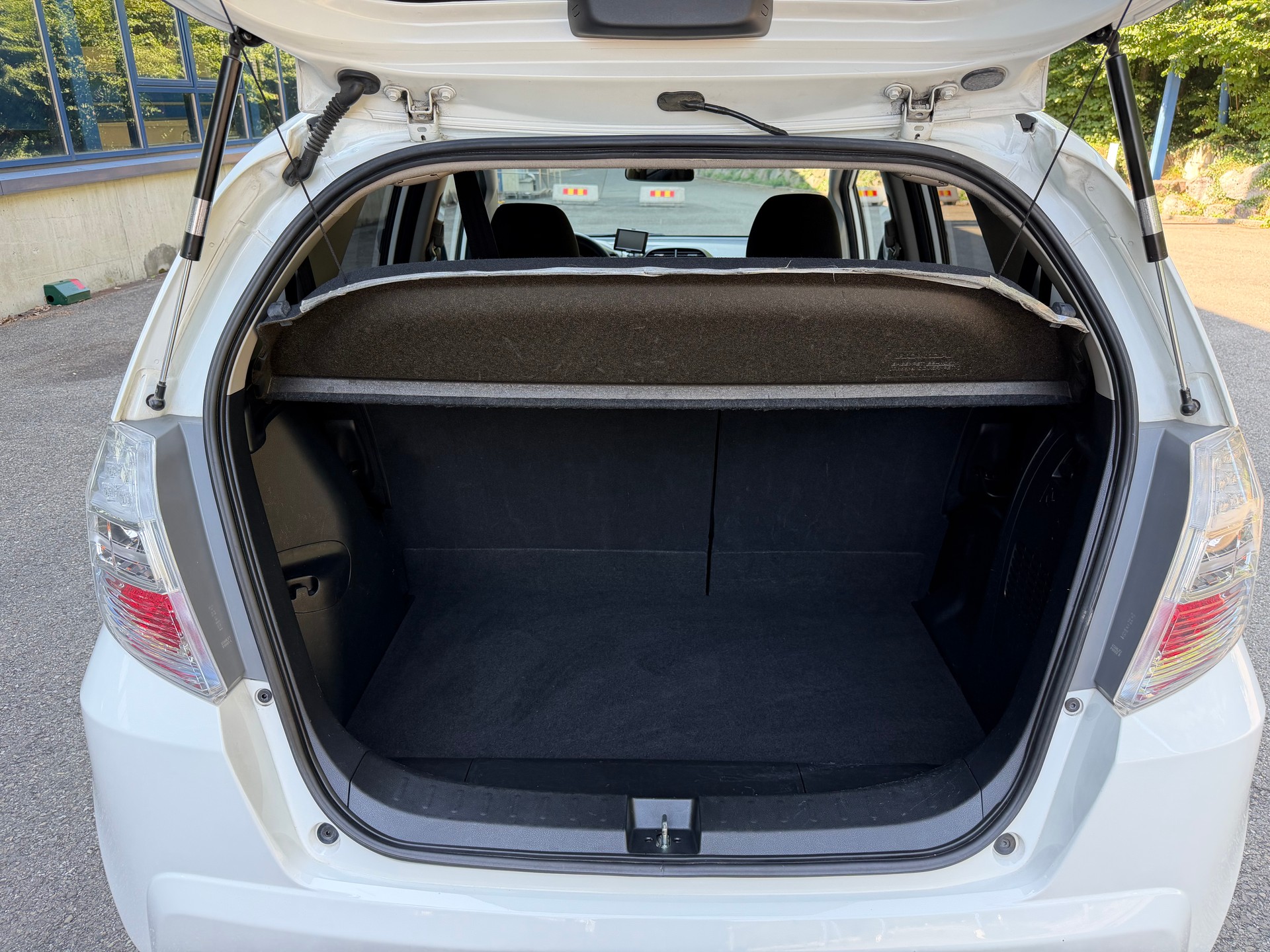 HONDA Jazz 1.3i Hybrid Comfort CVT-image-12