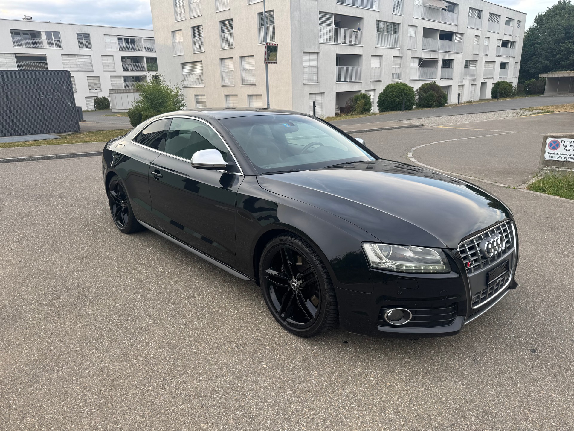 AUDI S5 Coupé 4.2 FSI quattro-image-1