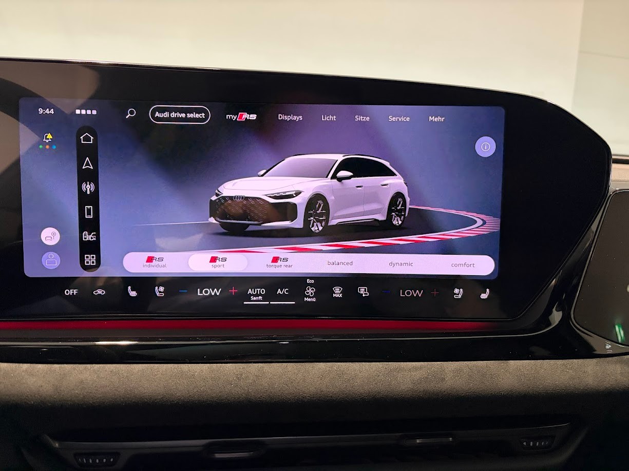 AUDI RS 5 Avant TFSI 470 kW Tiptronic quattro-image-8