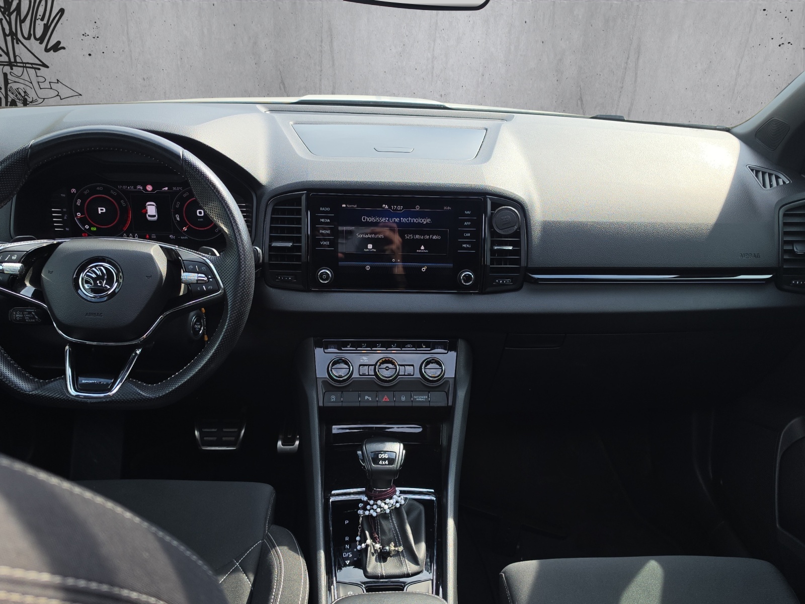 SKODA Karoq 2.0 TSI SportLine 4x4 DSG-image-10