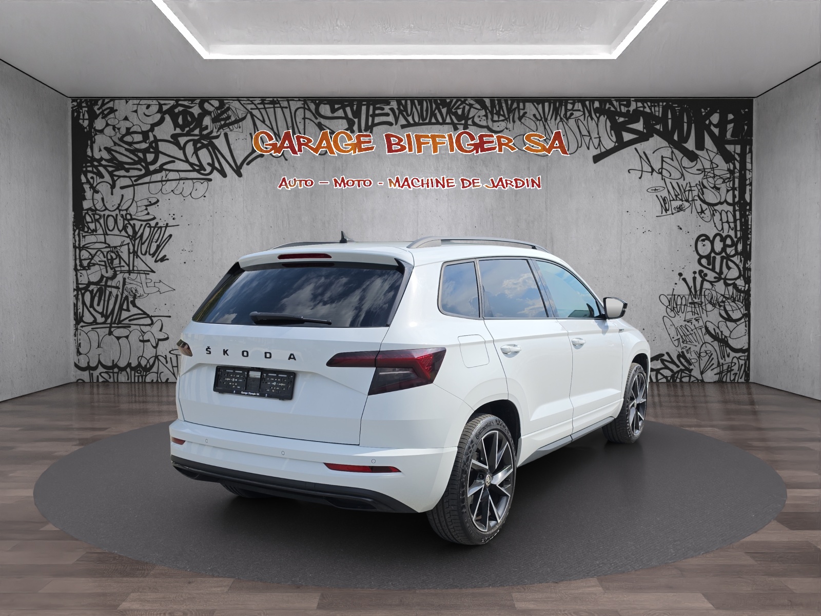 SKODA Karoq 2.0 TSI SportLine 4x4 DSG-image-4