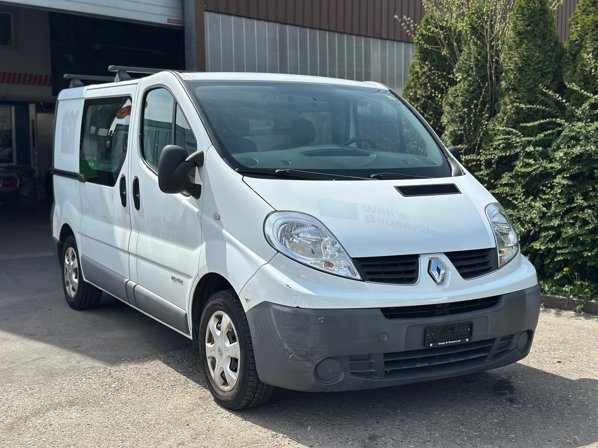 RENAULT Trafic 2.0i 2.9t L1H1-image-0
