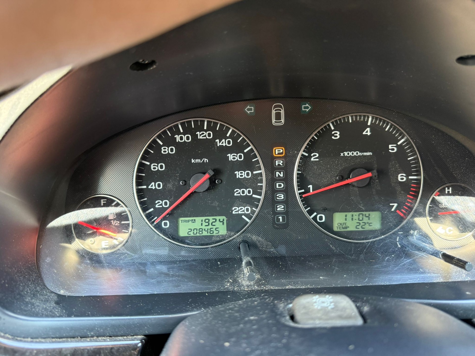 SUBARU Legacy 2.0 Swiss (Cool) A-image-11