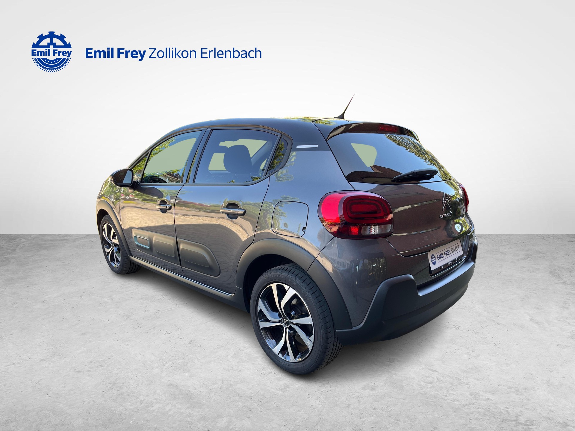 CITROEN C3 1.2 PureTech Shine-image-2