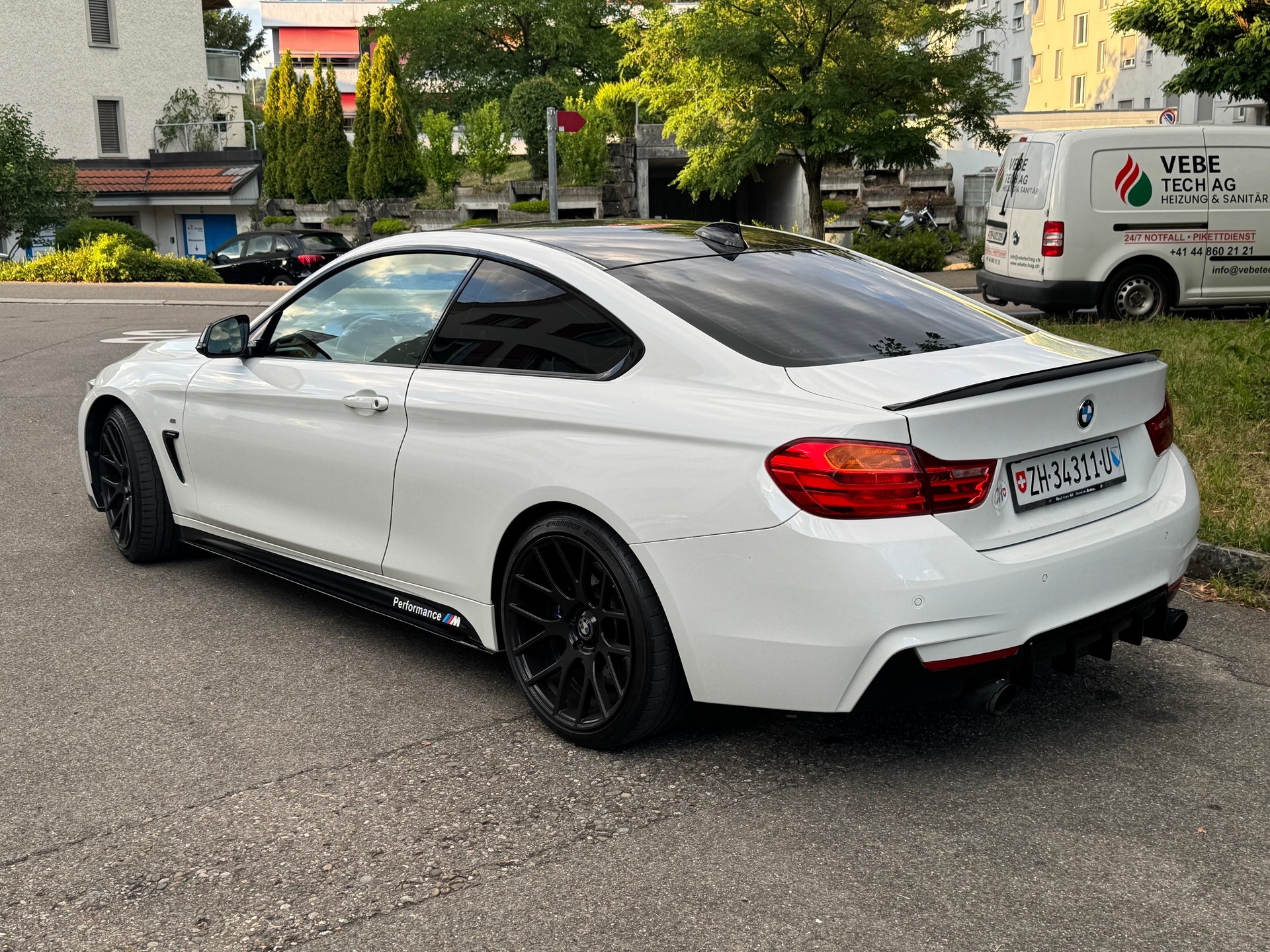 BMW 420d Coupé Steptronic-image-4