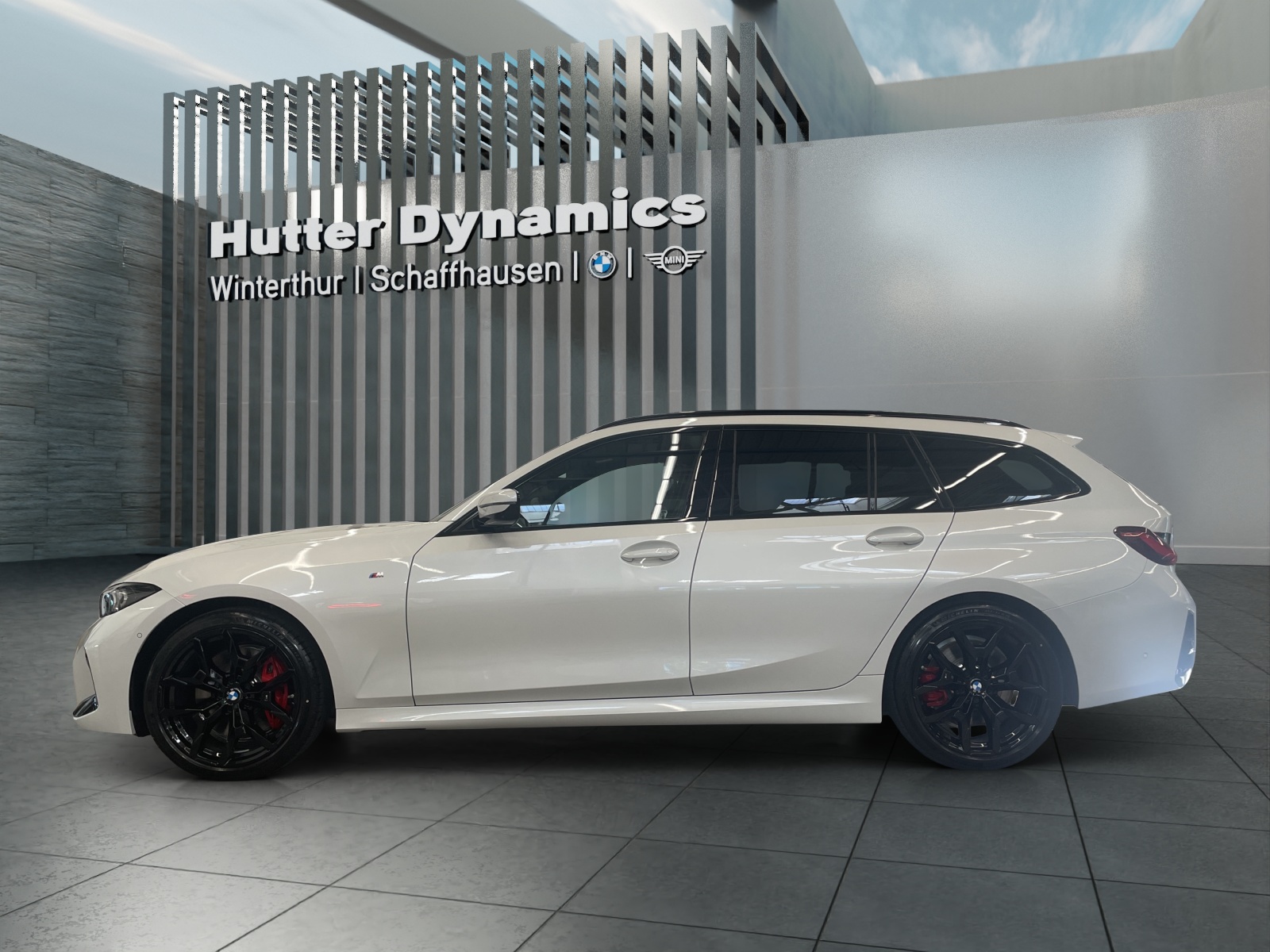 BMW 330i xDrive SAG Touring-image-4