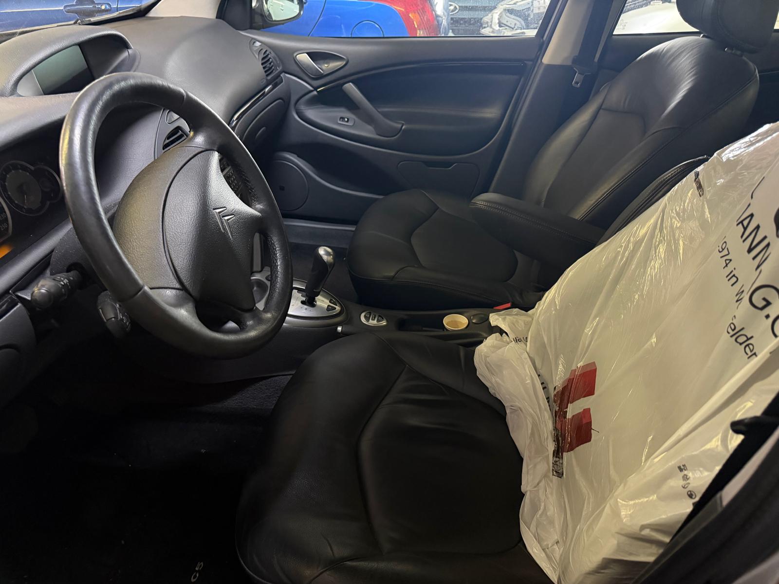 CITROEN C5 Berline 3.0i Exclusive Automatic-image-6