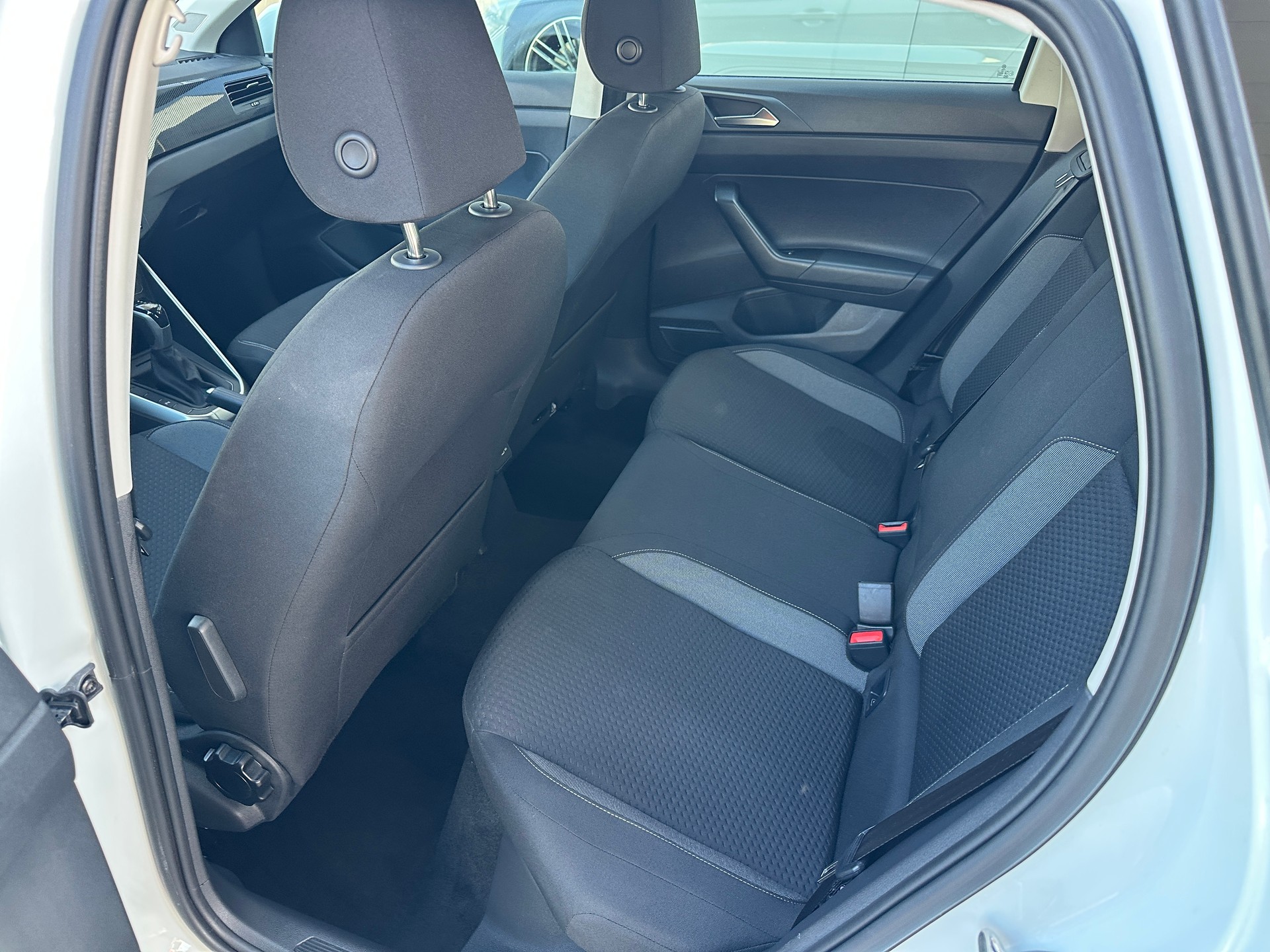 VW Polo 1.0 TSI Life DSG-image-8