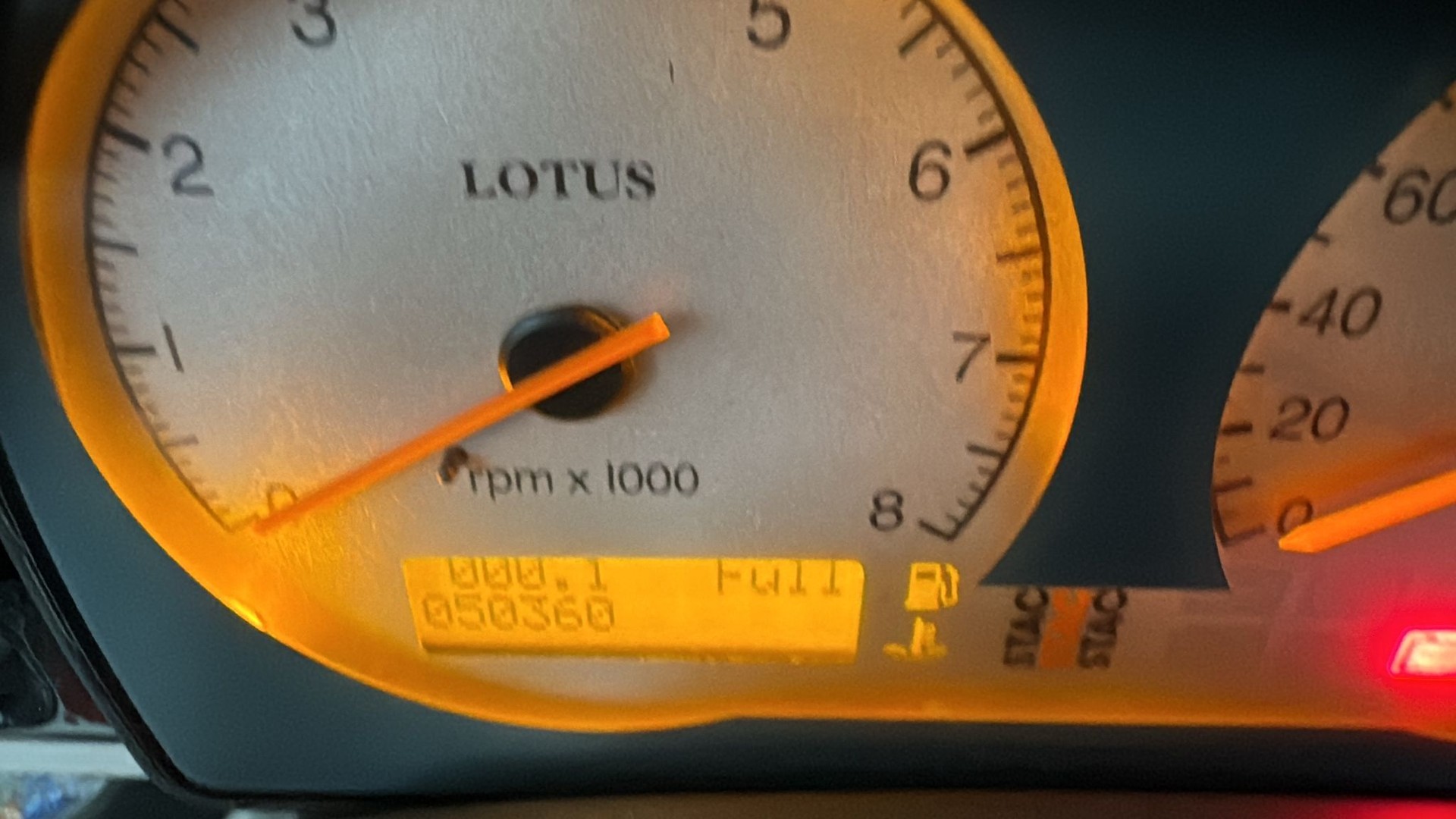 LOTUS 1.8 16V 120-image-4