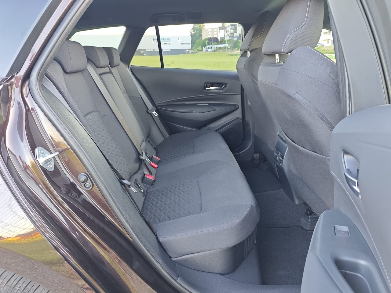 SUZUKI Swace 1.8 Hybrid Compact Top E-CVT-image-28