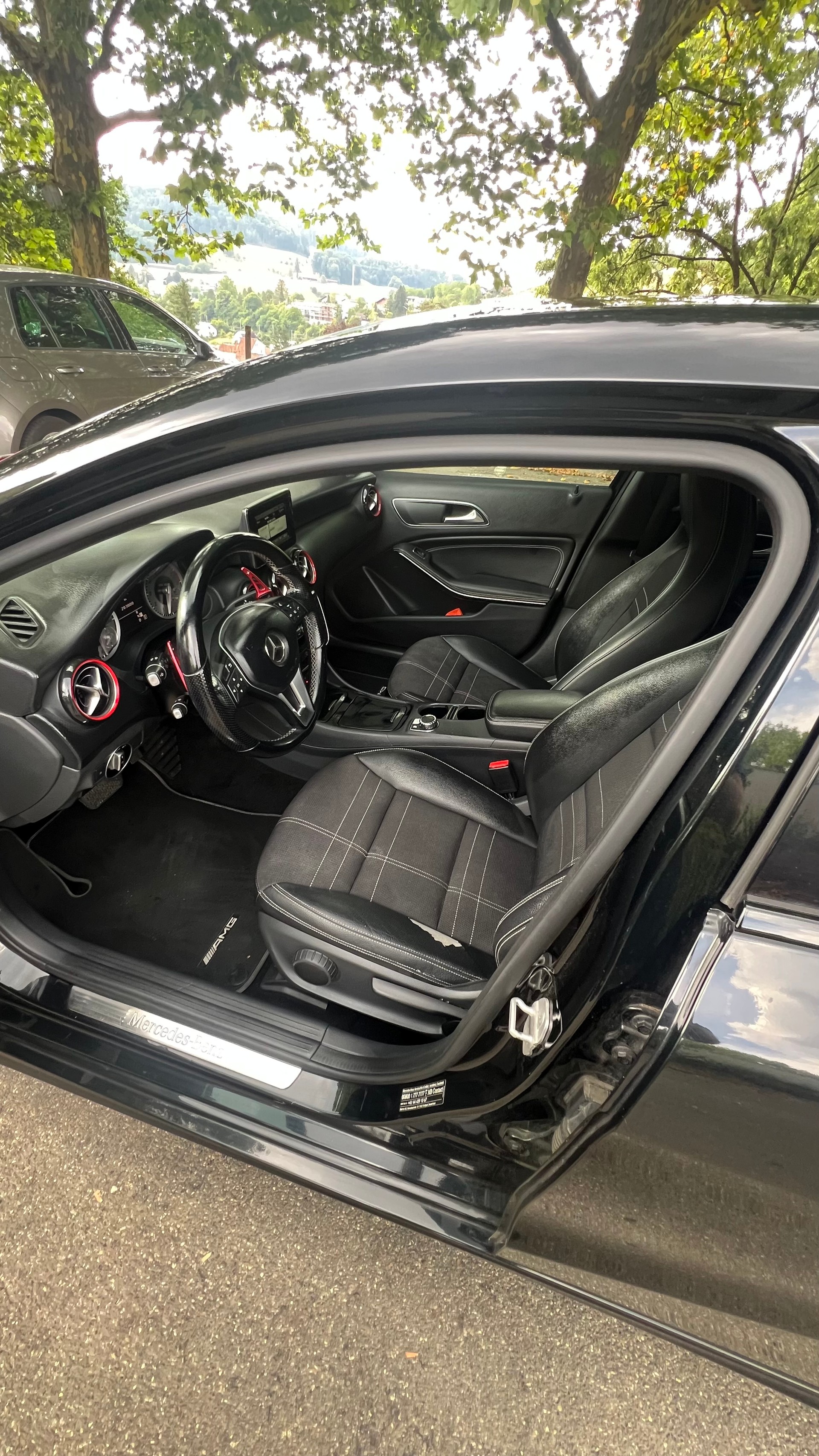 MERCEDES-BENZ A 200 Urban-image-3