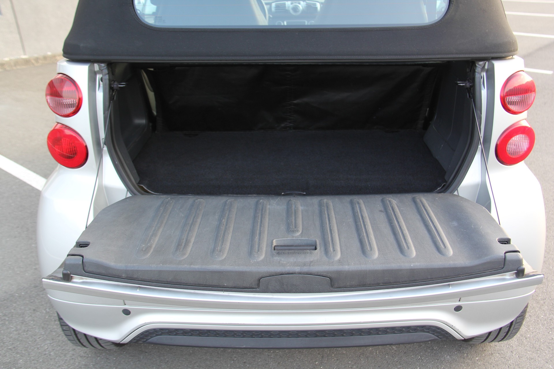 SMART FORTWO-image-12