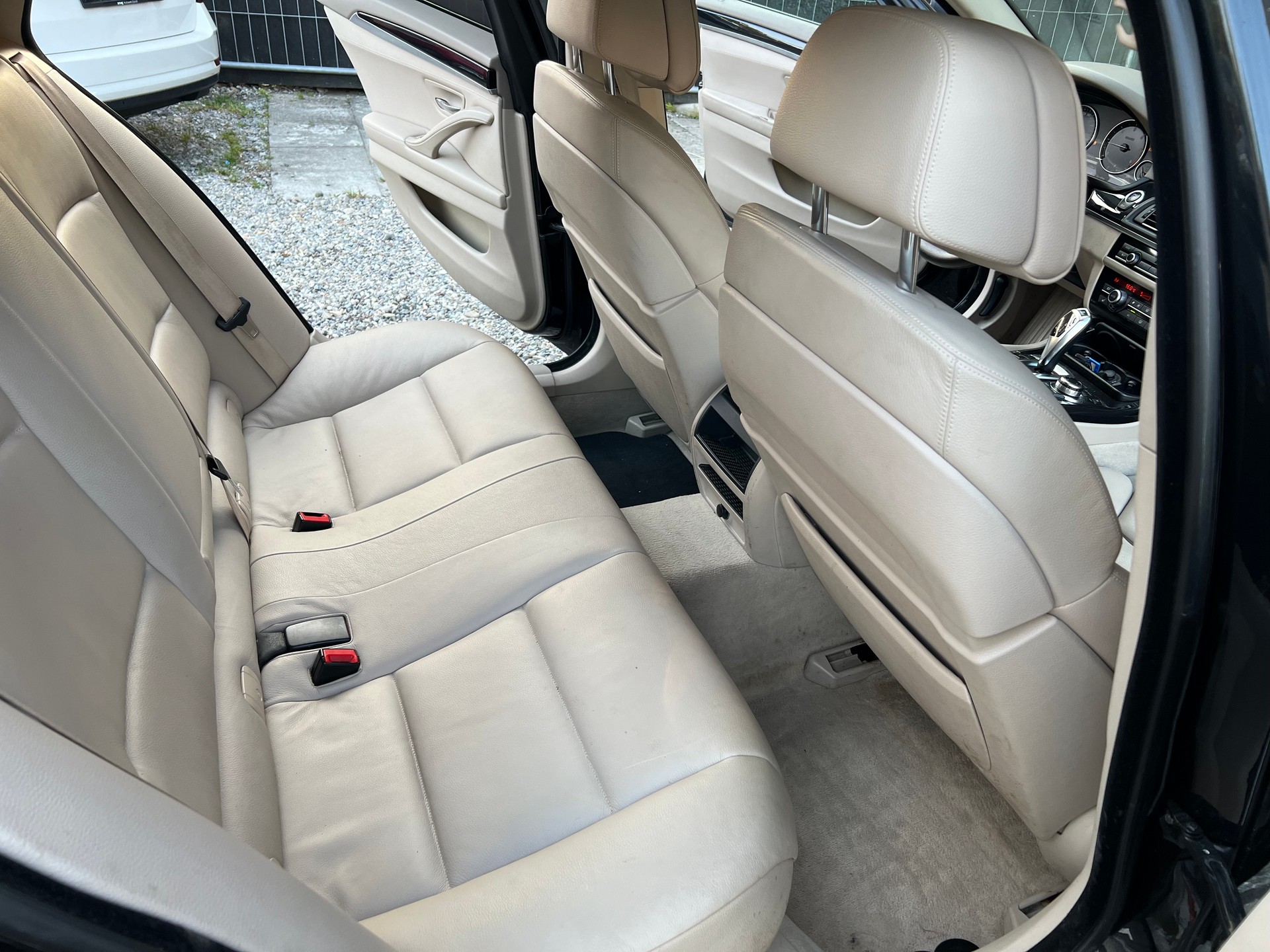 BMW 525d xDrive Touring Steptronic-image-5
