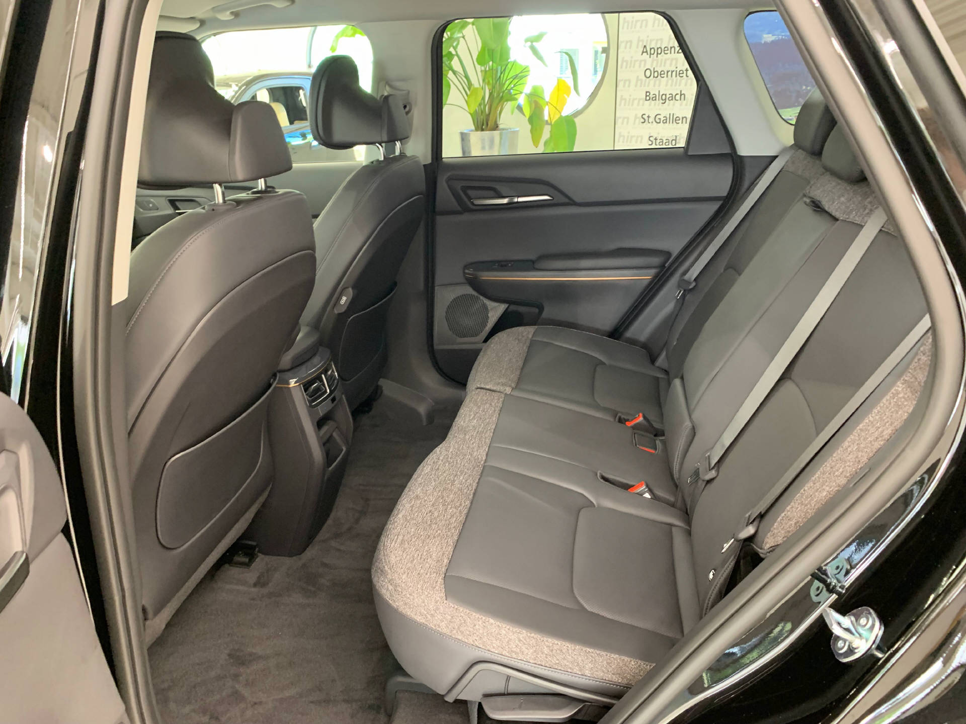KIA EV5 81 kWh Earth 4x4-image-10