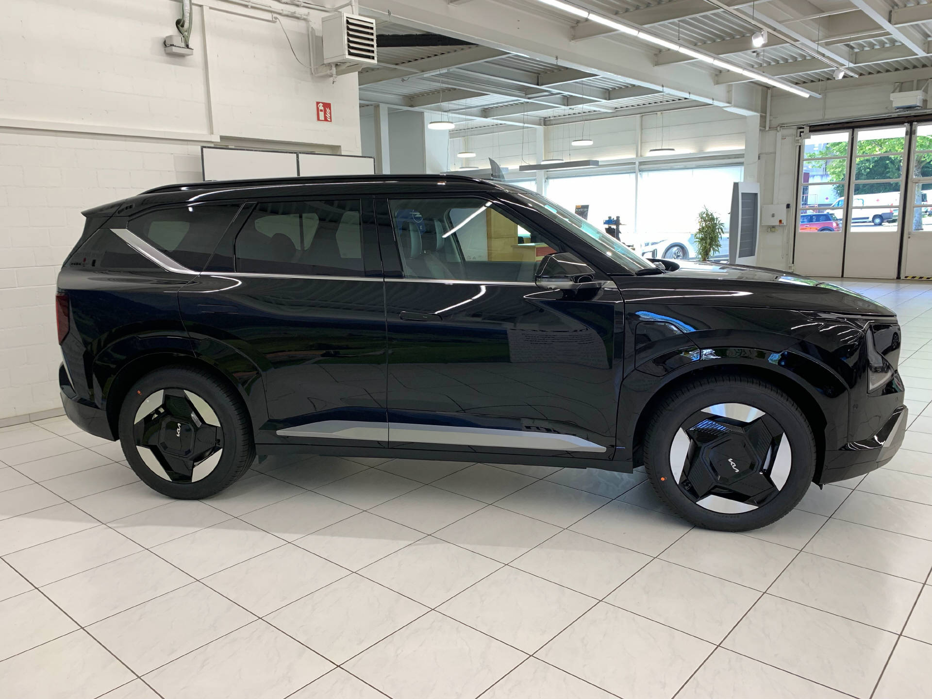 KIA EV5 81 kWh Earth 4x4-image-2