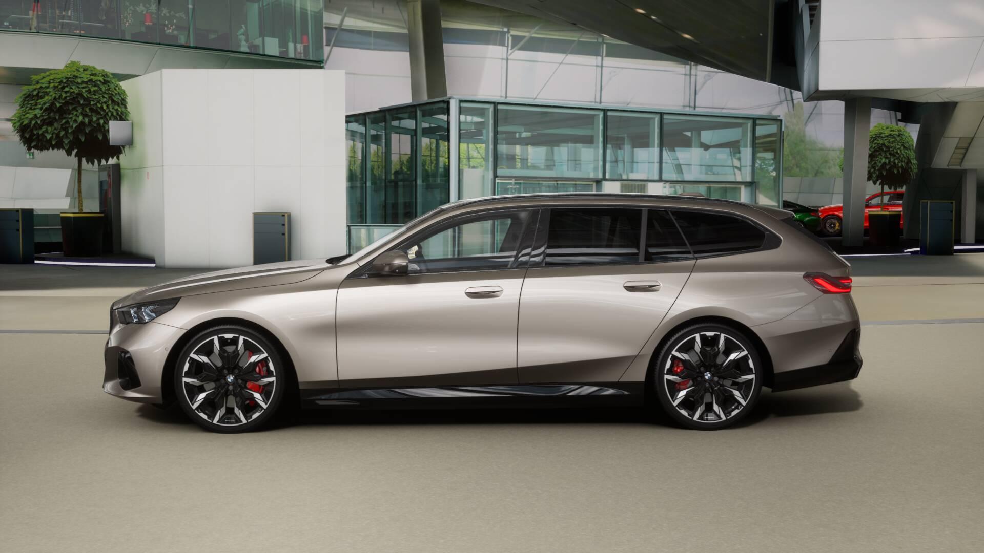 BMW 540d xDrive Touring-image-3