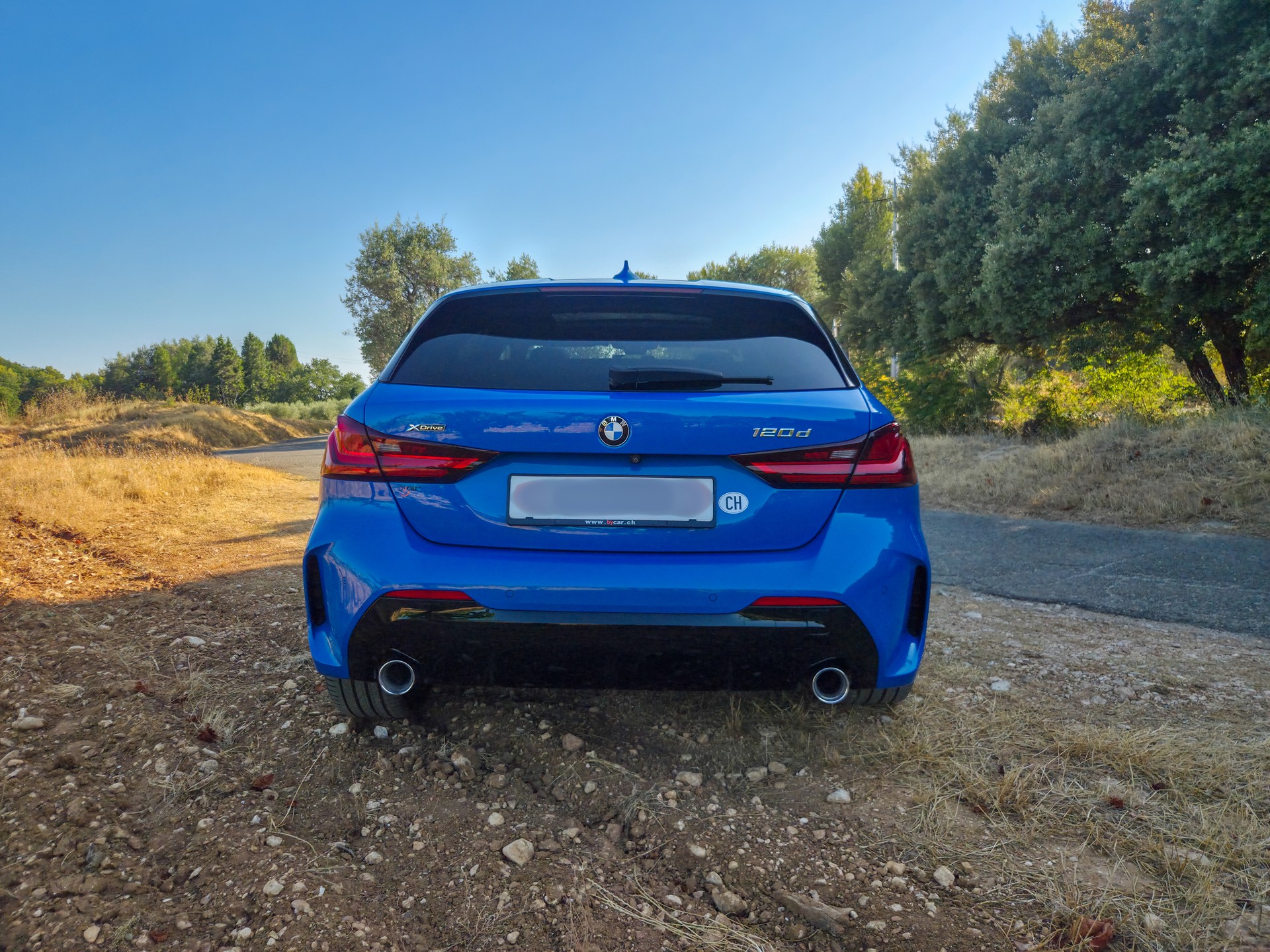BMW 120d xDrive Steptronic M Sport-image-2