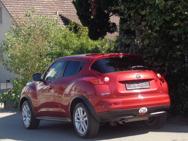 NISSAN Juke 1.6 DIG-T tekna 4x4 Xtronic M-CVT-image-2