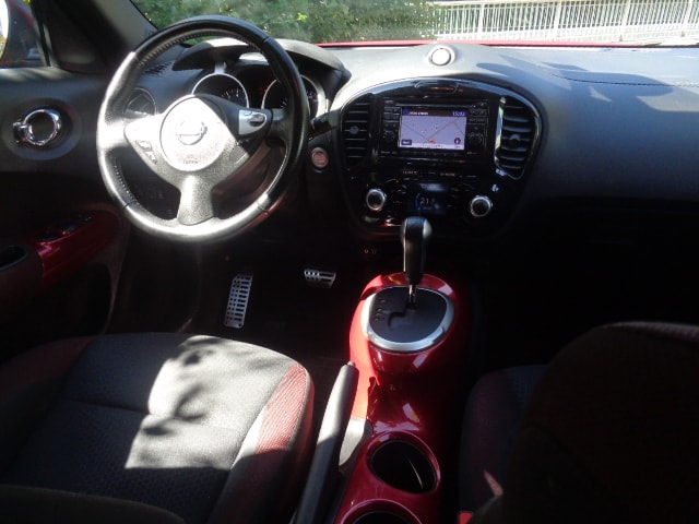 NISSAN Juke 1.6 DIG-T tekna 4x4 Xtronic M-CVT-image-3