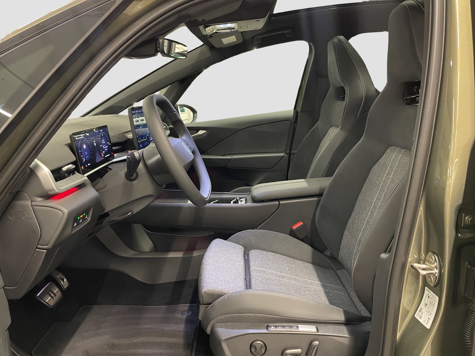 VW ID.3 Neo 58 kWh 190 PS Style-image-8