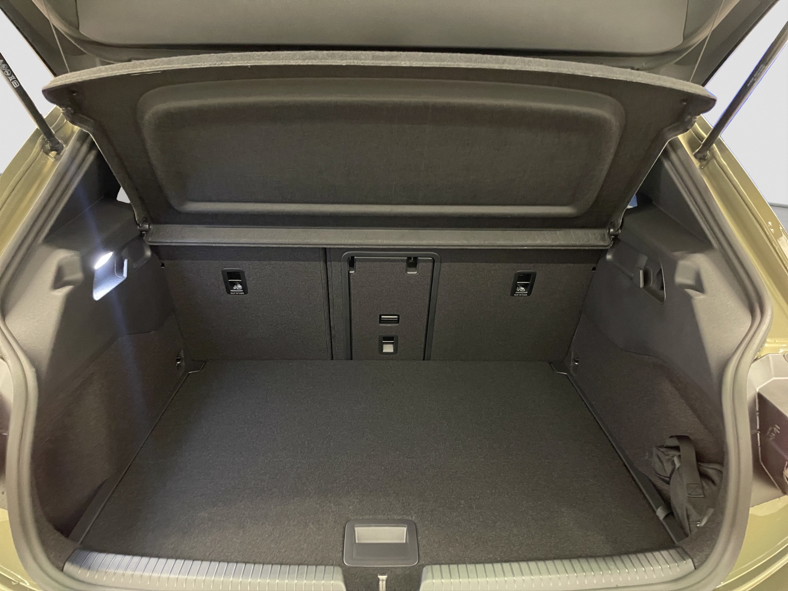 VW ID.3 Neo 58 kWh 190 PS Style-image-14
