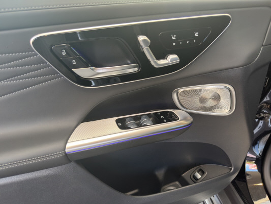 MERCEDES-BENZ GLC 220 d 4M 9G-Tronic-image-9