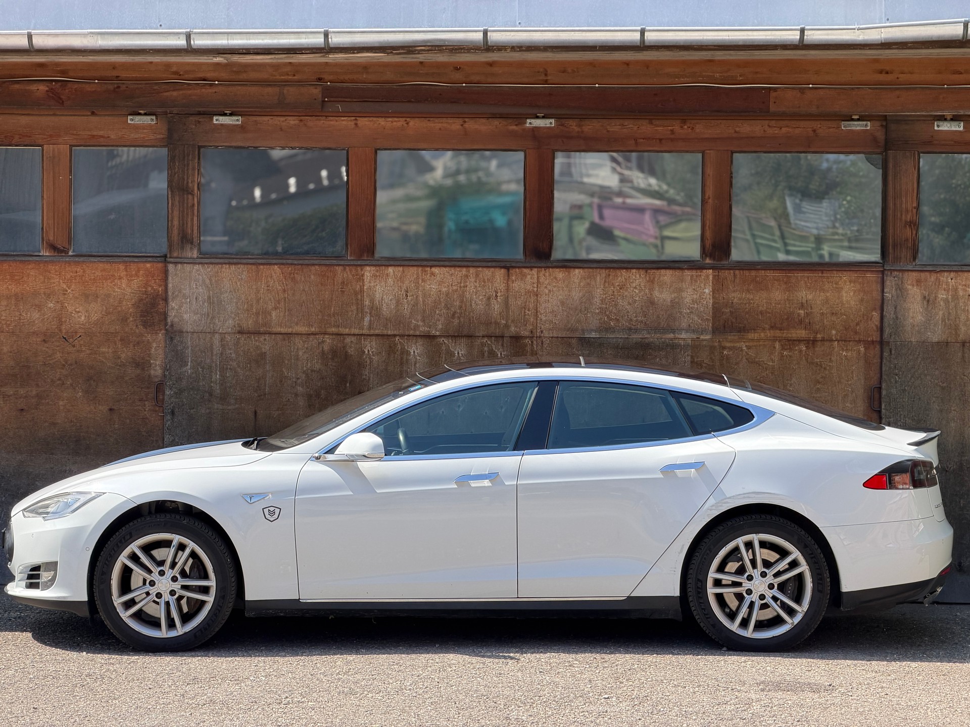 TESLA Model S 85 Signature Performance 85-image-7