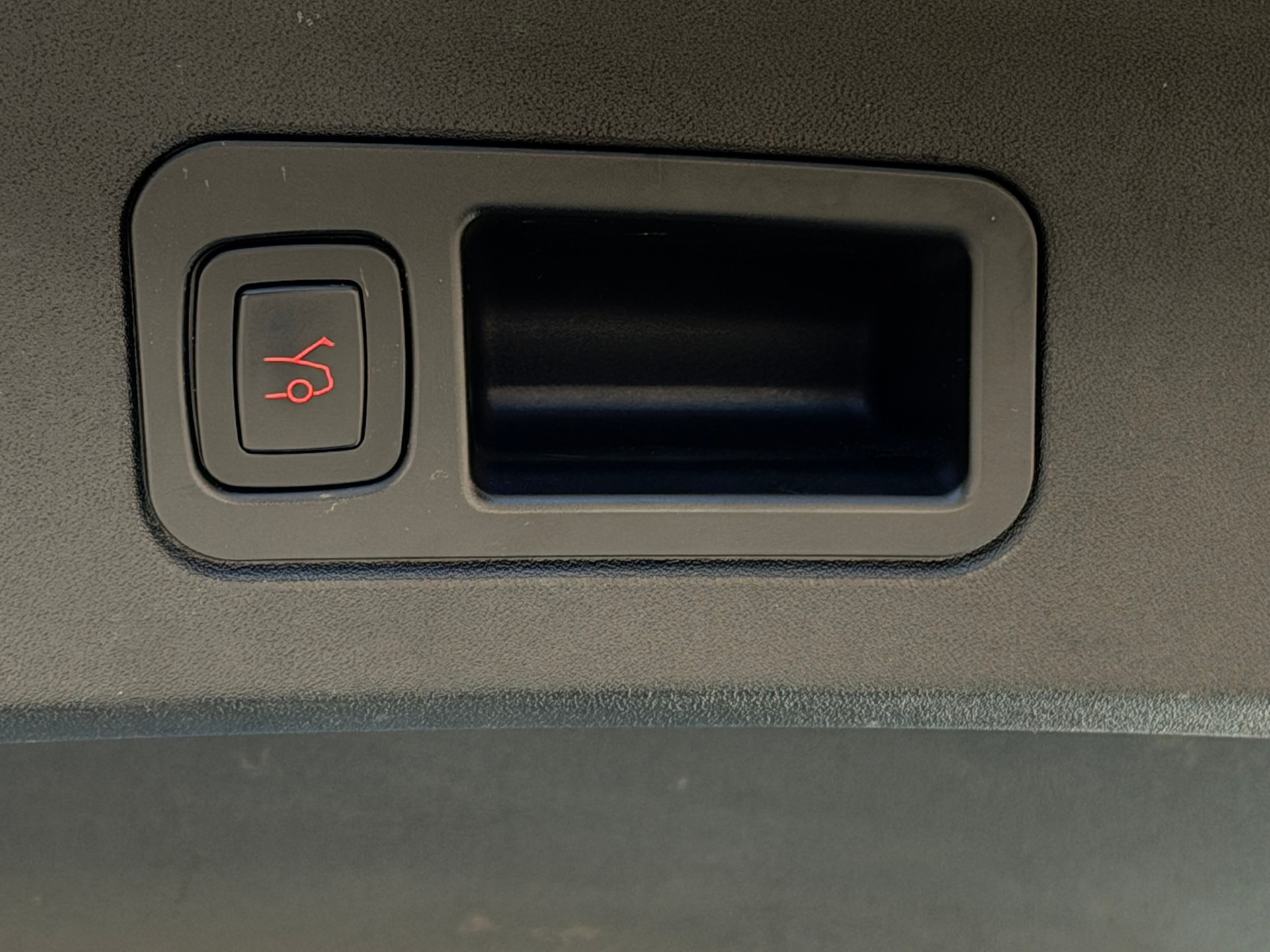 TESLA Model S 85 Signature Performance 85-image-25