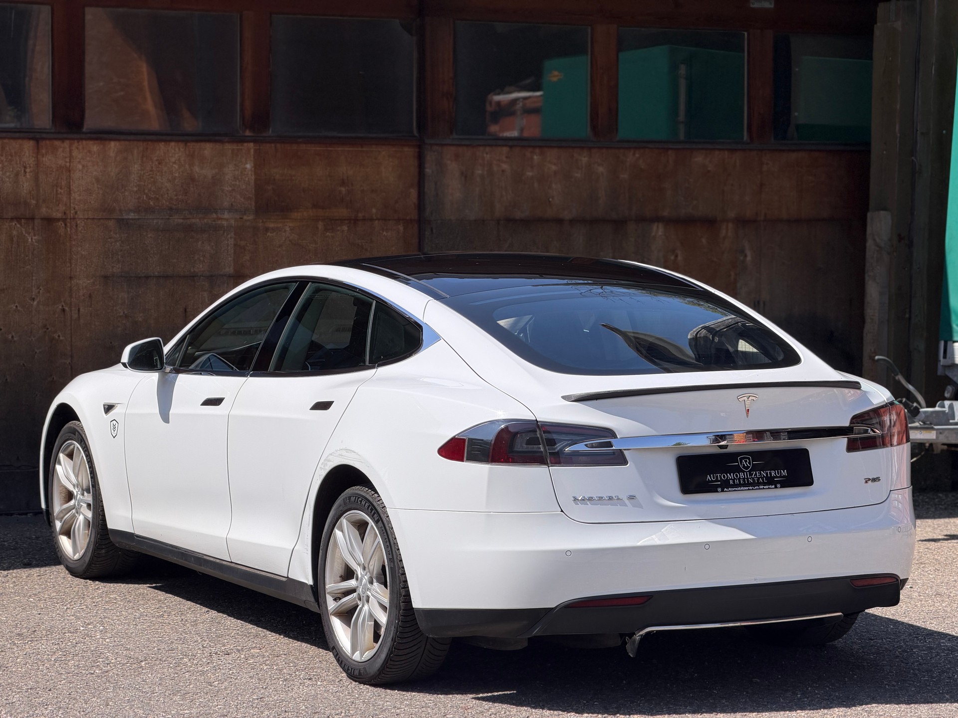 TESLA Model S 85 Signature Performance 85-image-6
