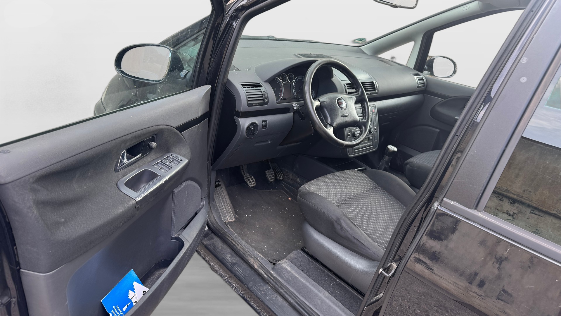 SEAT Alhambra 1.9 TDI 4x4-image-16