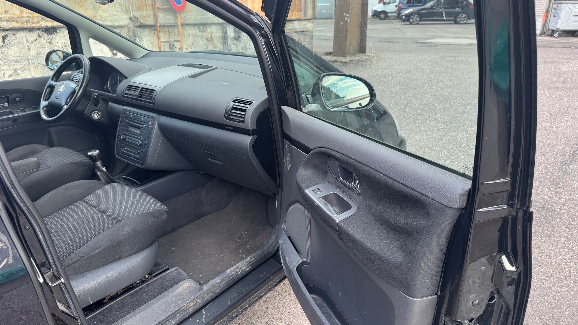 SEAT Alhambra 1.9 TDI 4x4-image-14