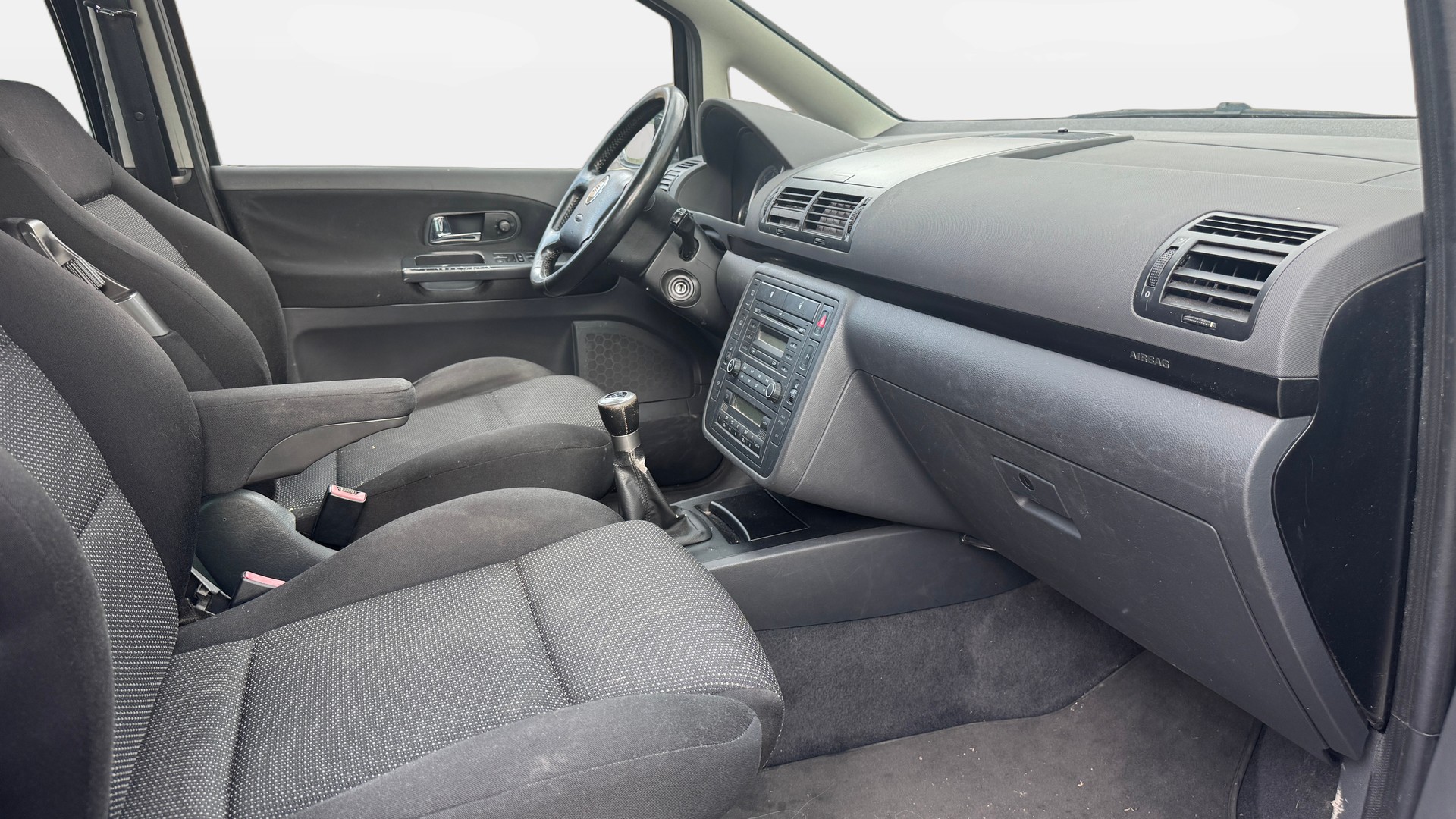 SEAT Alhambra 1.9 TDI 4x4-image-15