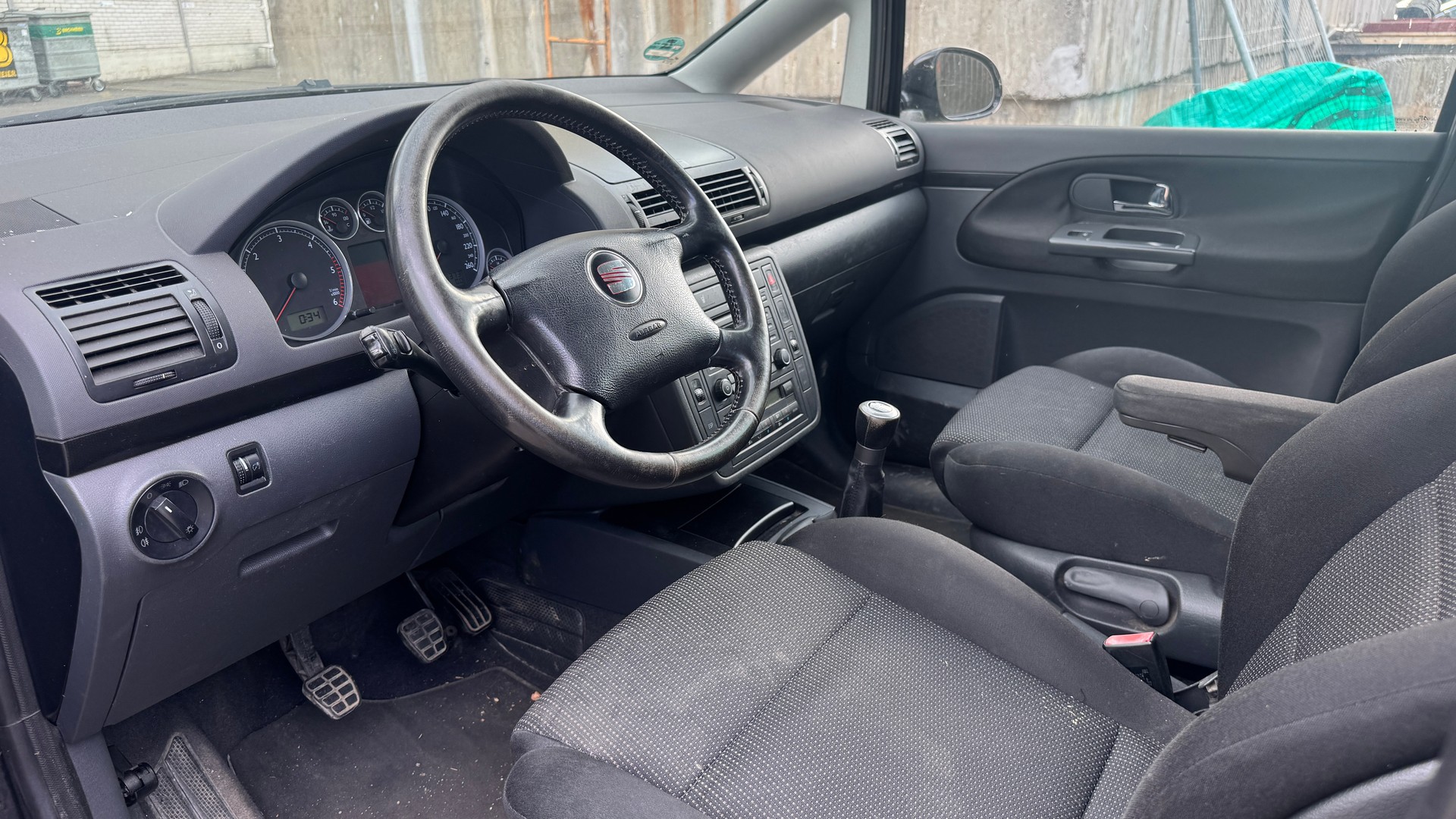 SEAT Alhambra 1.9 TDI 4x4-image-17