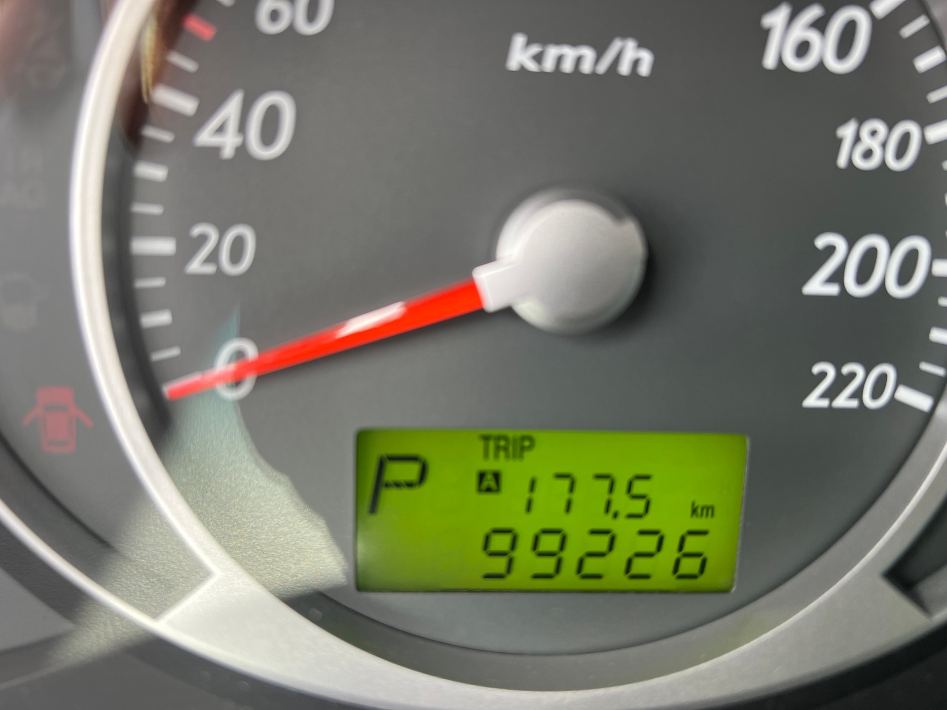 HYUNDAI Tucson 2.7 V6 Style 4WD-image-8