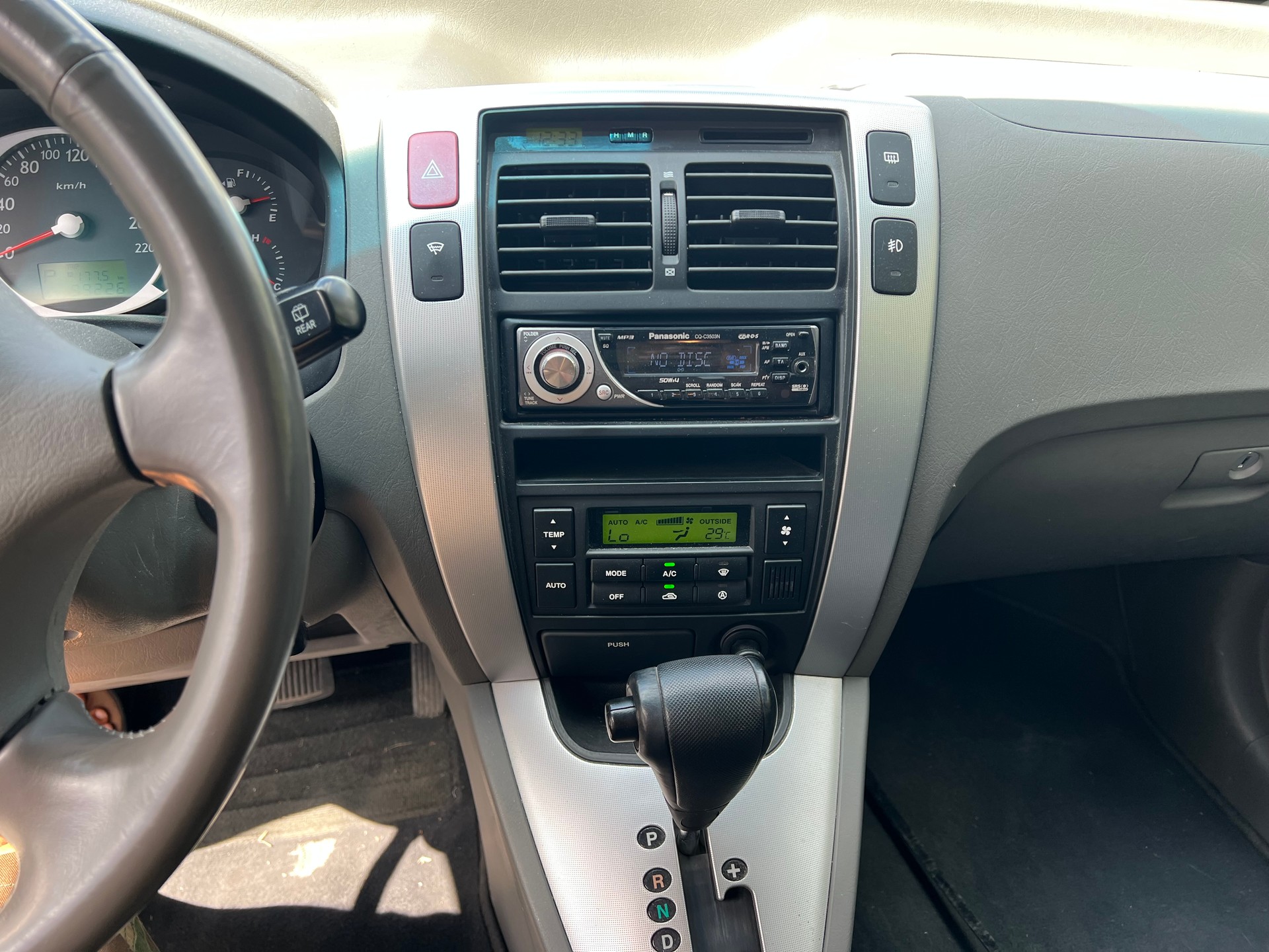 HYUNDAI Tucson 2.7 V6 Style 4WD-image-7