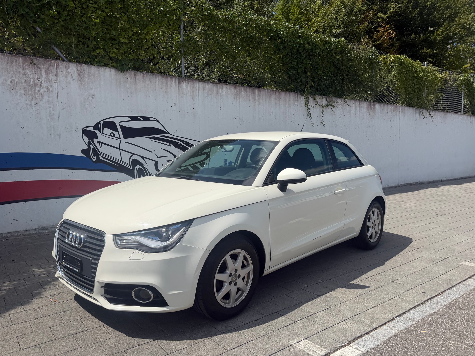 AUDI A1 1.2 TFSI Ambition-image-0