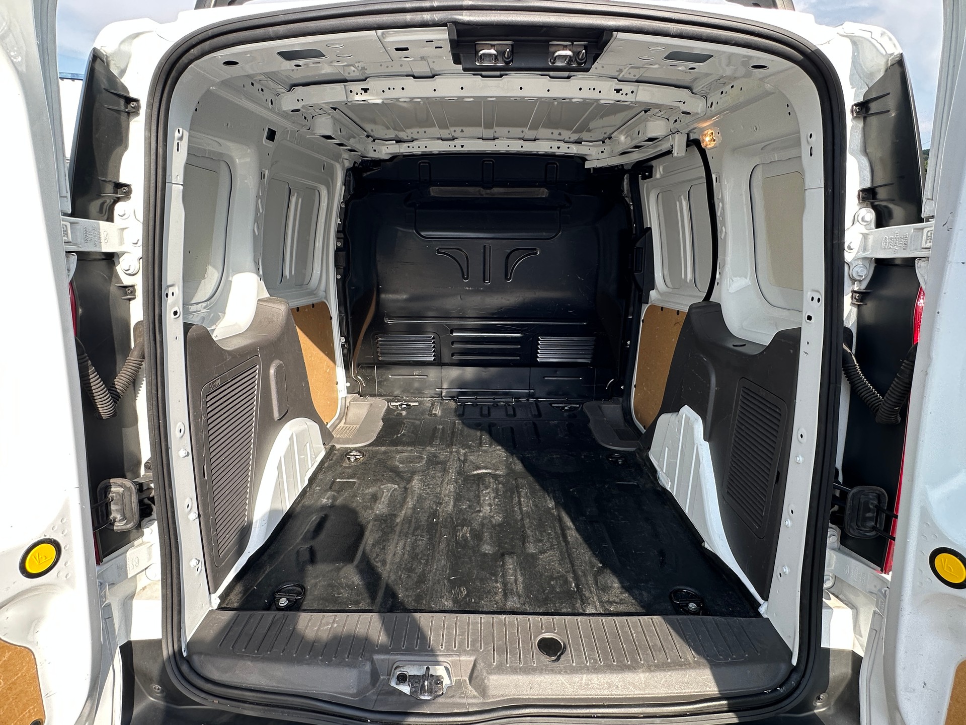 FORD Transit Connect Van T220 1.5 EcoBlue Trend Automat-image-17