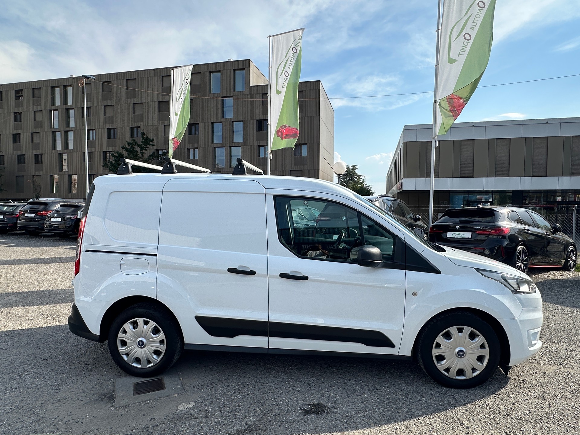 FORD Transit Connect Van T220 1.5 EcoBlue Trend Automat-image-5