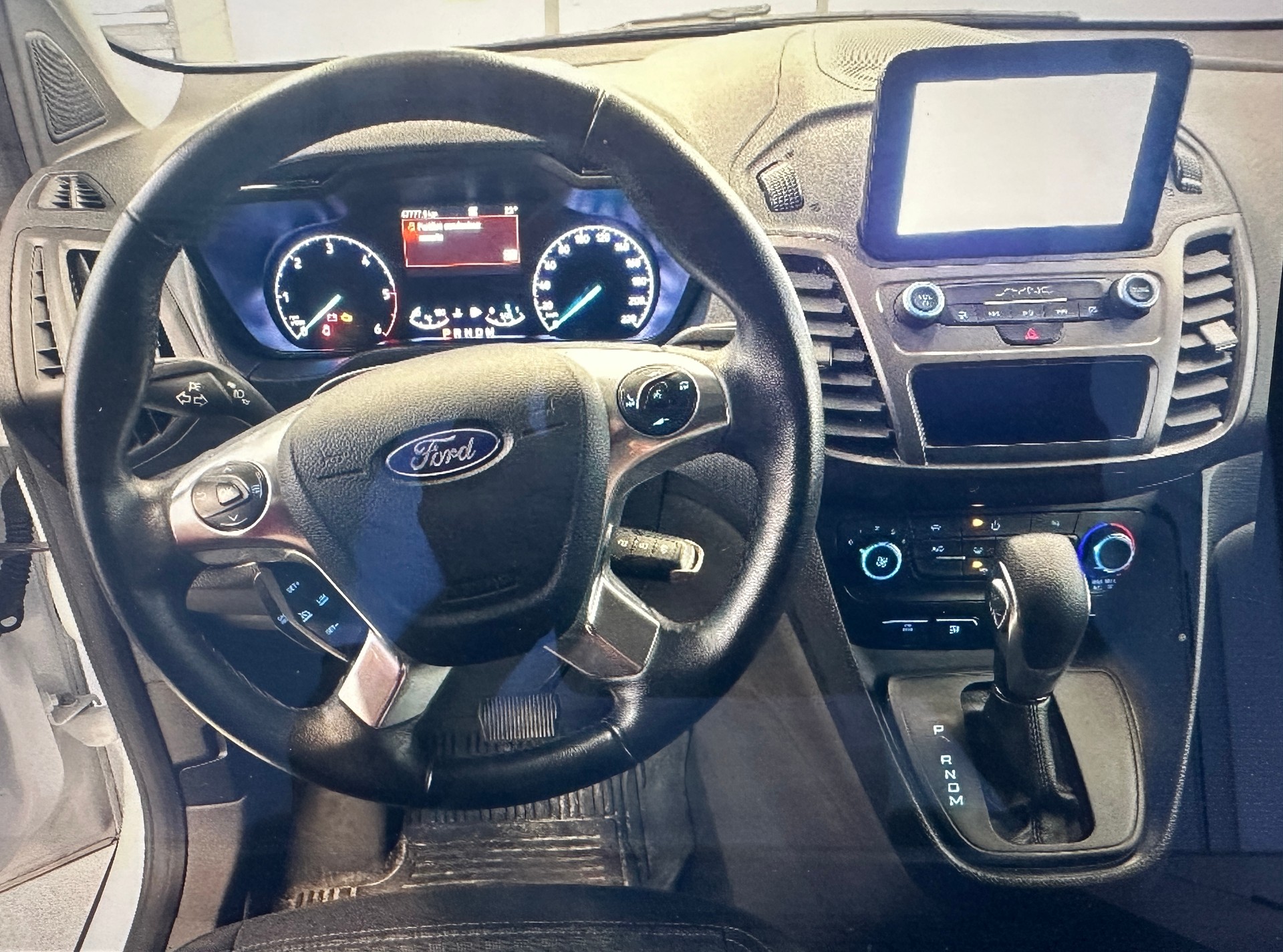 FORD Transit Connect Van T220 1.5 EcoBlue Trend Automat-image-5