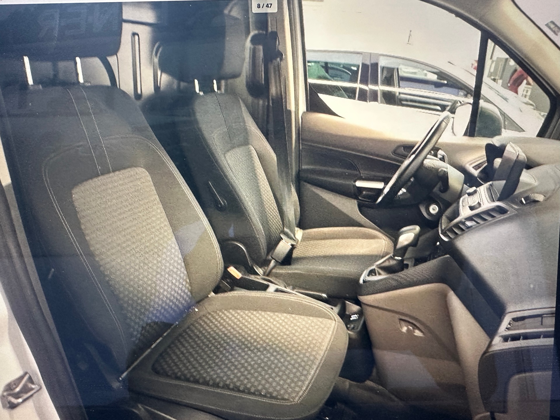 FORD Transit Connect Van T220 1.5 EcoBlue Trend Automat-image-4