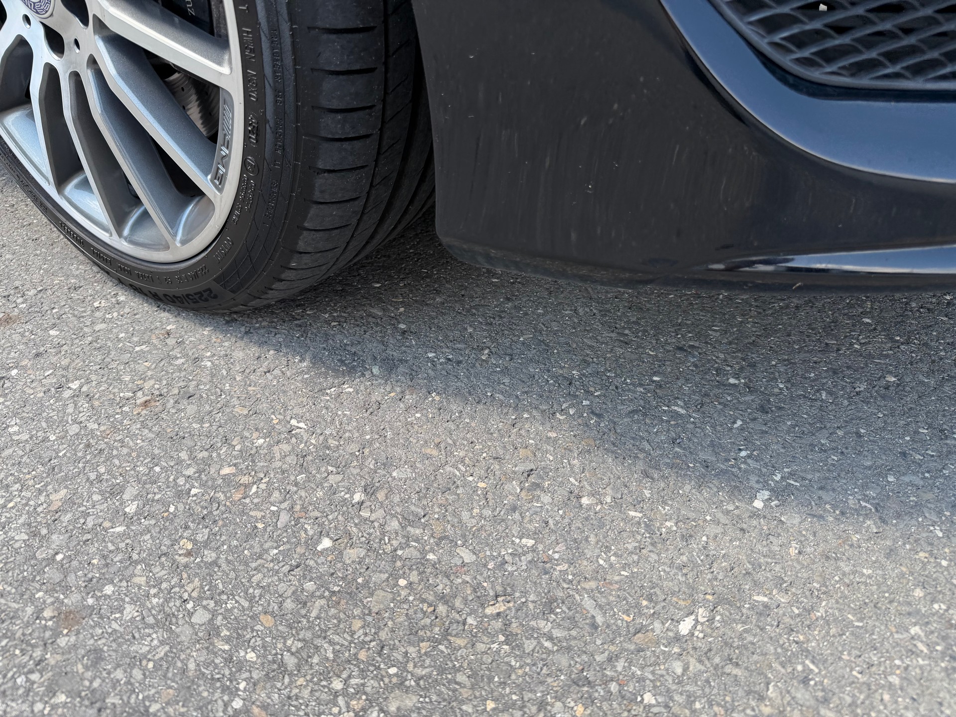 MERCEDES-BENZ B 220 AMG Line 4Matic 7G-DCT-image-9