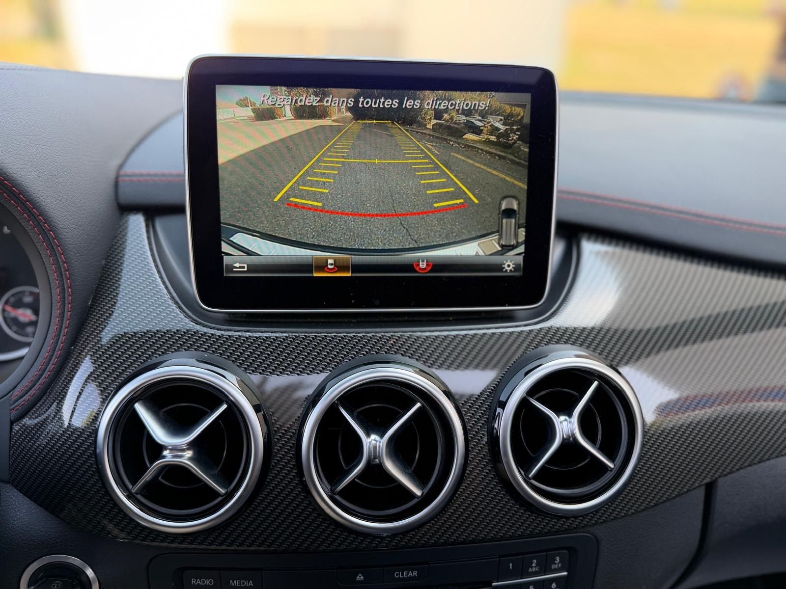 MERCEDES-BENZ B 220 AMG Line 4Matic 7G-DCT-image-19