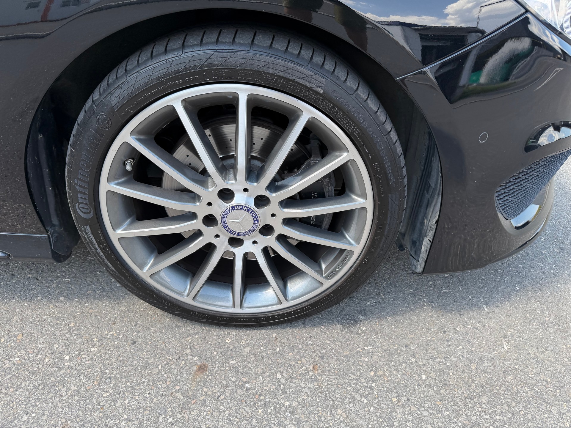MERCEDES-BENZ B 220 AMG Line 4Matic 7G-DCT-image-8
